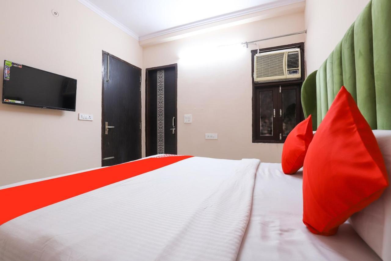 Oyo 77819 Shahdara Inn New Delhi Extérieur photo