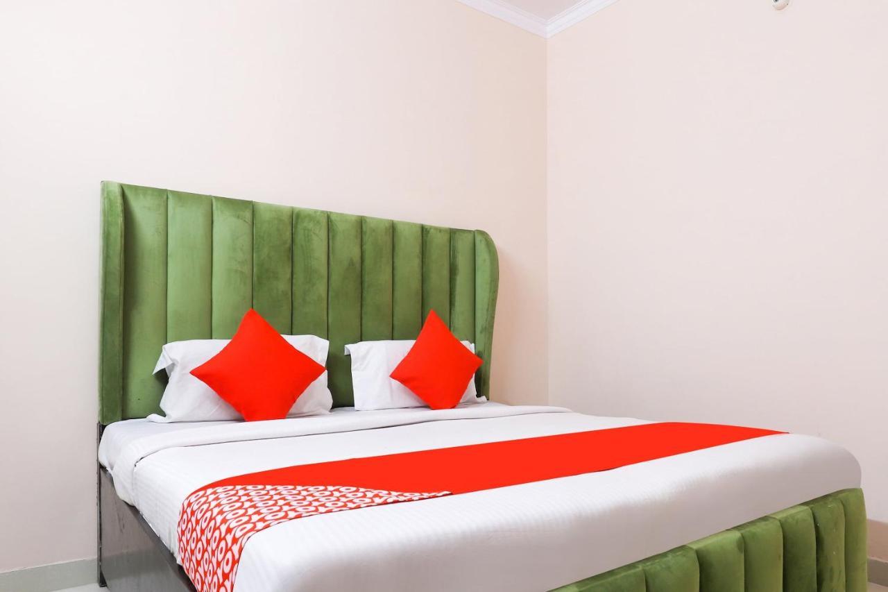 Oyo 77819 Shahdara Inn New Delhi Extérieur photo