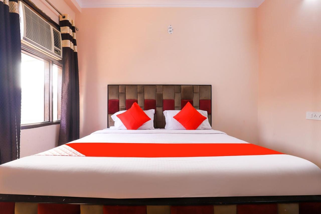 Oyo 77819 Shahdara Inn New Delhi Extérieur photo