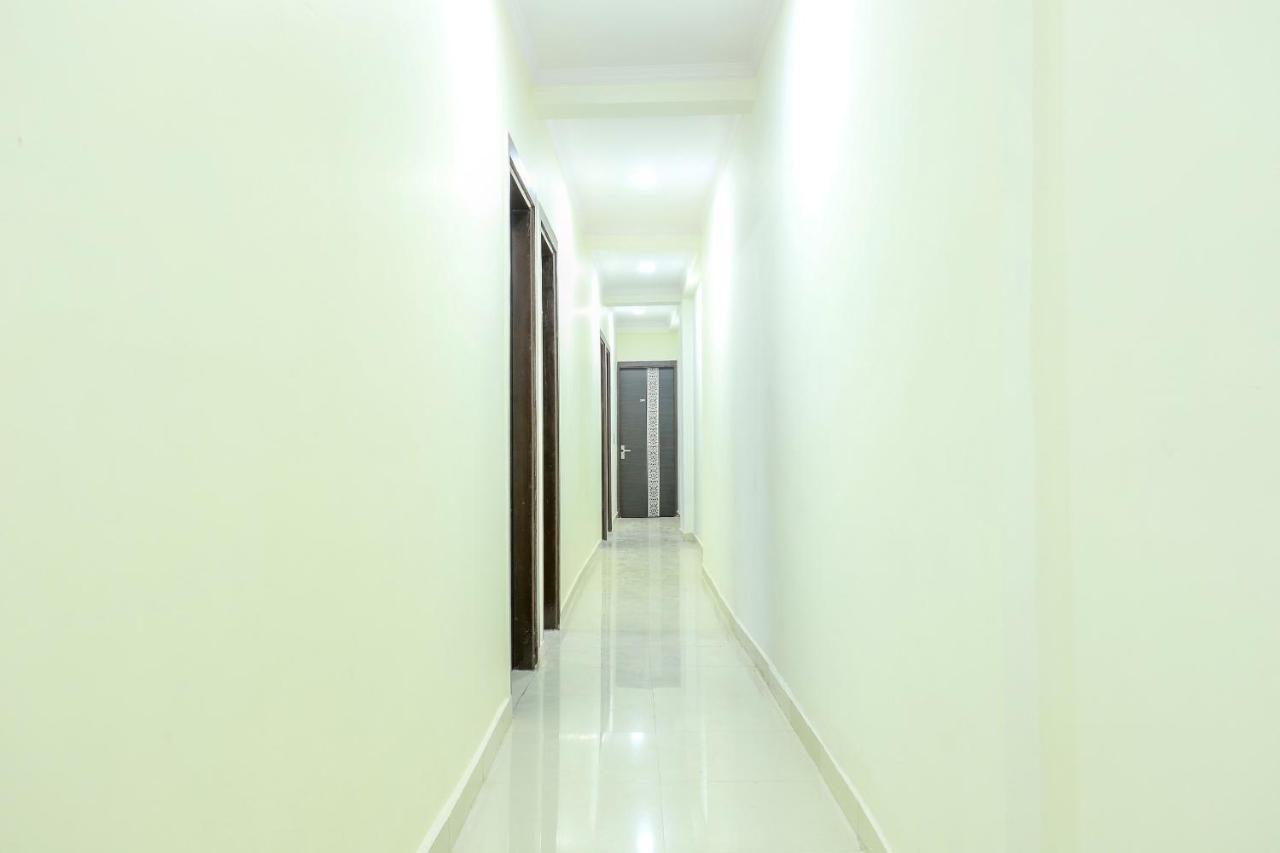 Oyo 77819 Shahdara Inn New Delhi Extérieur photo